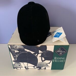 International Riding Helmet sz 7 1/8 Black Velvet